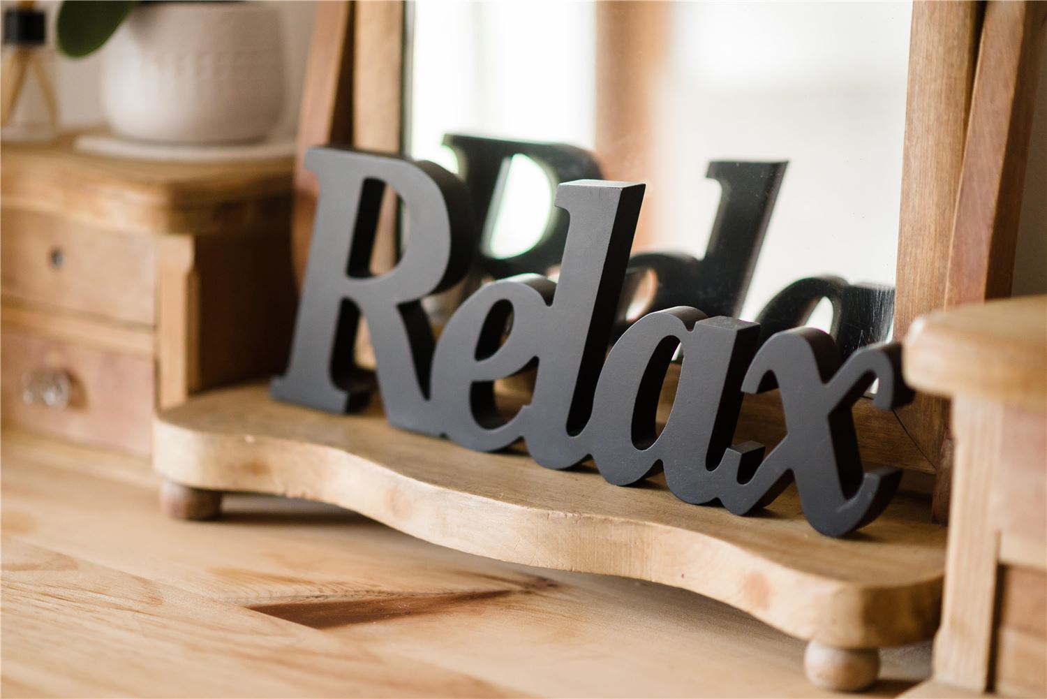 Our beautiful Dorset Thatch sleeping up to 7 and well behaved dogs welcome